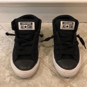 Boys 12 Converse All Star Never worn